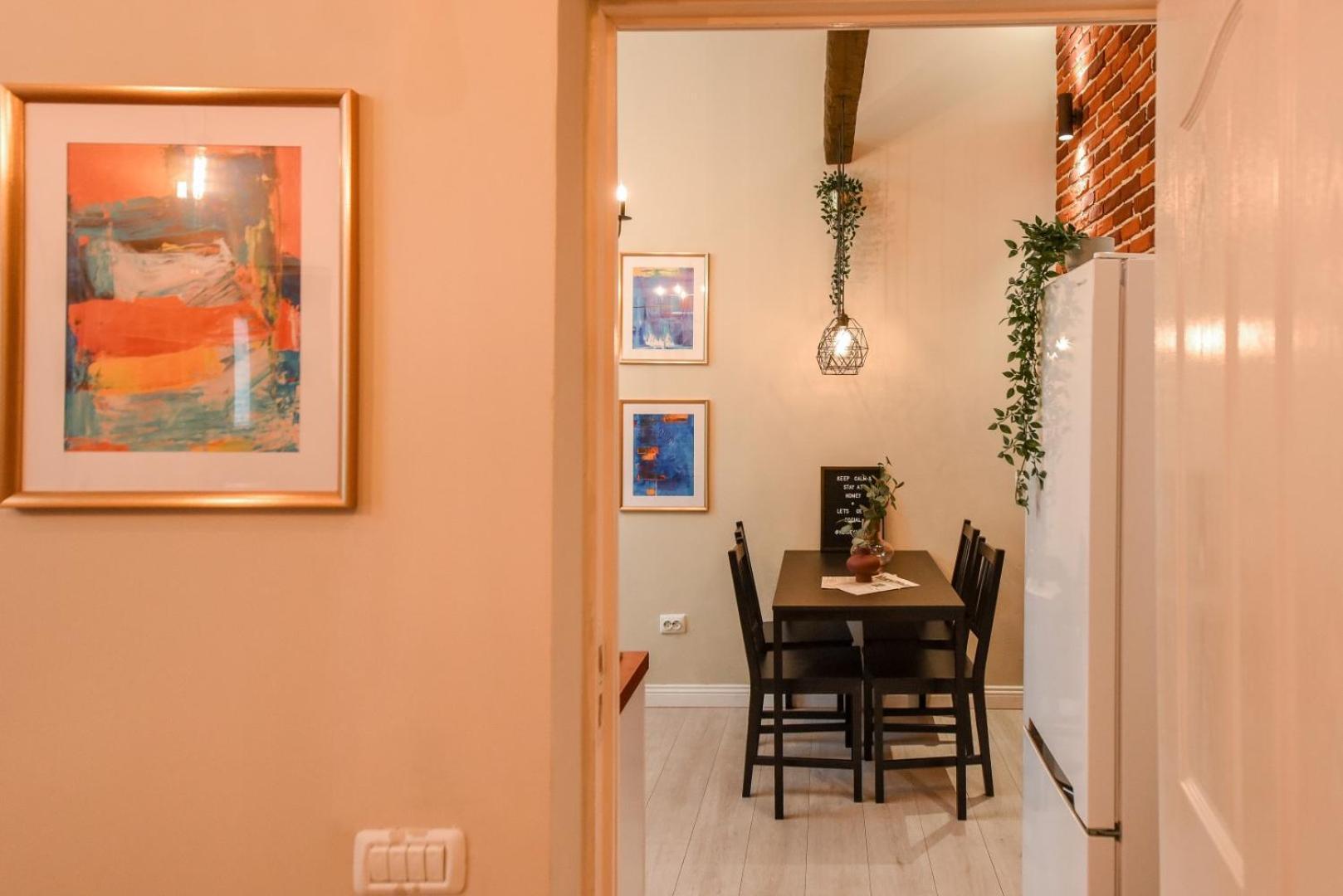 Elegant Studio - Urban Escape In Bucureşti Ngoại thất bức ảnh